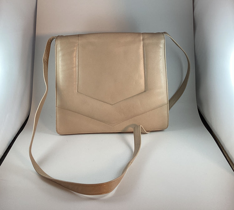 VINTAGE ACCESSORIES