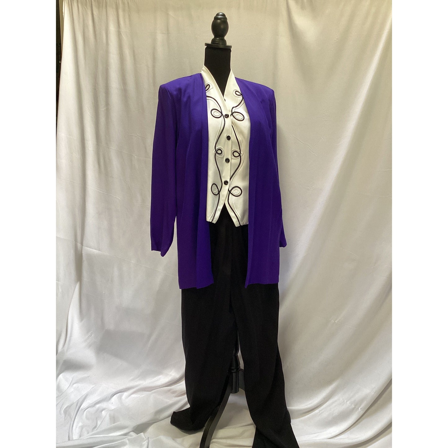 2 Piece Tuxedo Like Suit from Positive Attitude