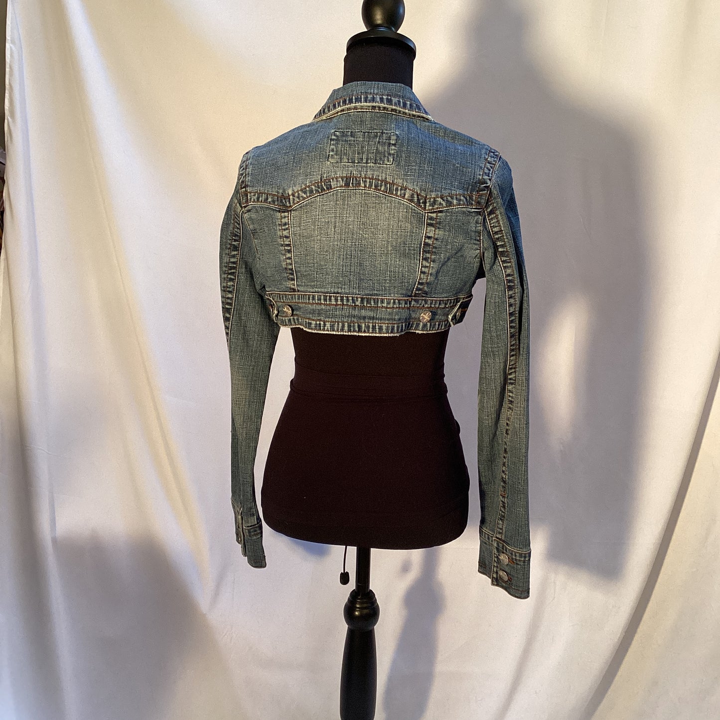 Acid washed Denim Shrug size small