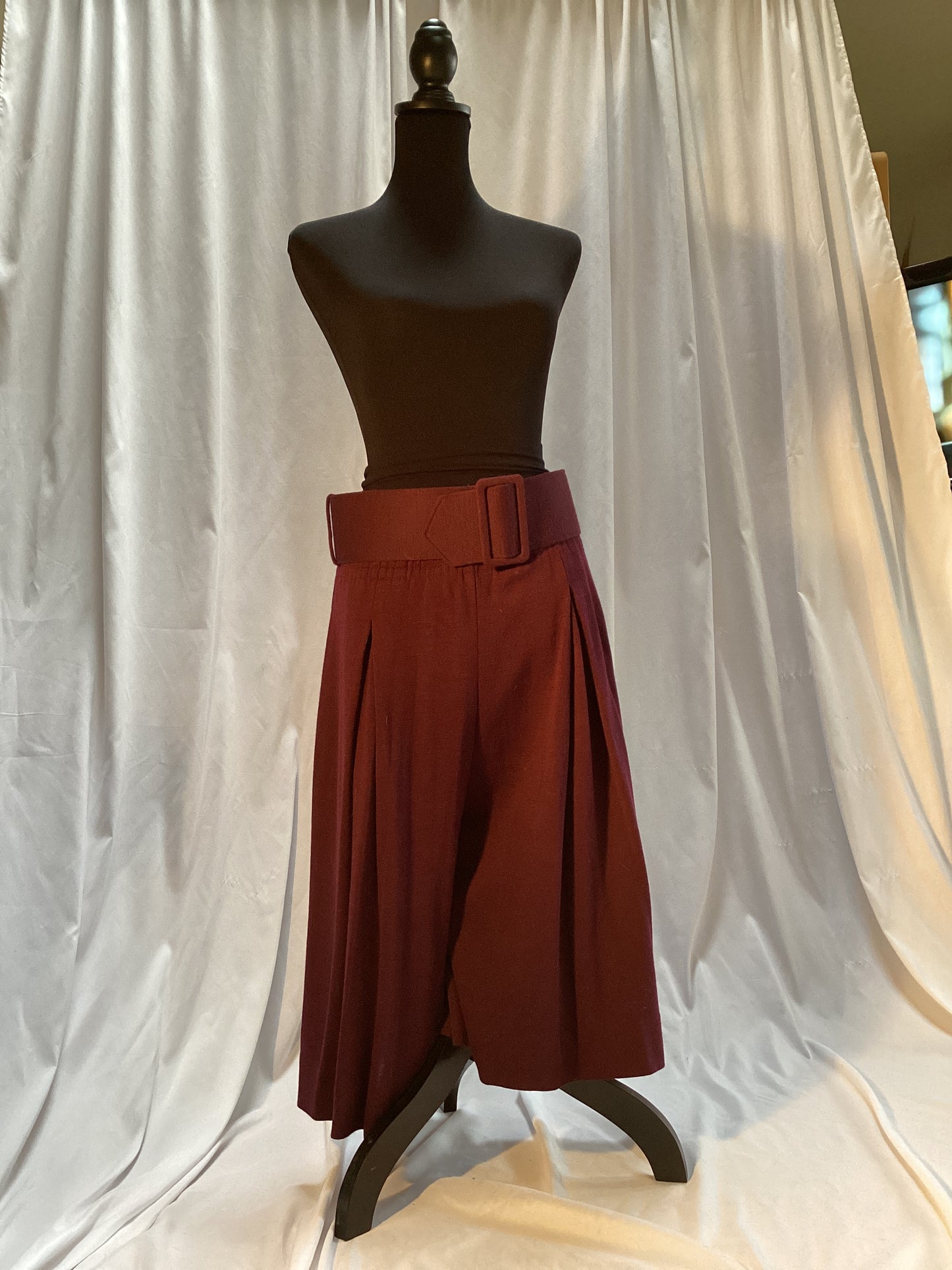 Semplice 3 Piece Vintage Suit with Belt and Culotte "Skirt"